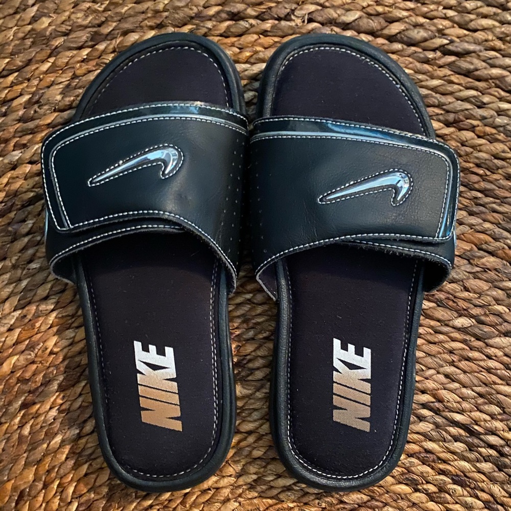 Nike Black Slides